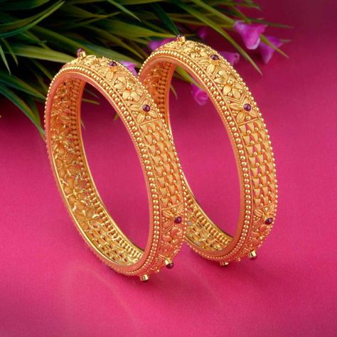 Waman Hari Pethe Sons Gold Kangan, 22k Gold Bangles, Wedding Jewelry Sets Bridal Jewellery, Gold Bangles For Women, Antique Gold Jewelry Indian, Gold Bangle Set, Pearl Jewelry Design, Gold Bridal Jewellery Sets, Gold Jewelry Stores