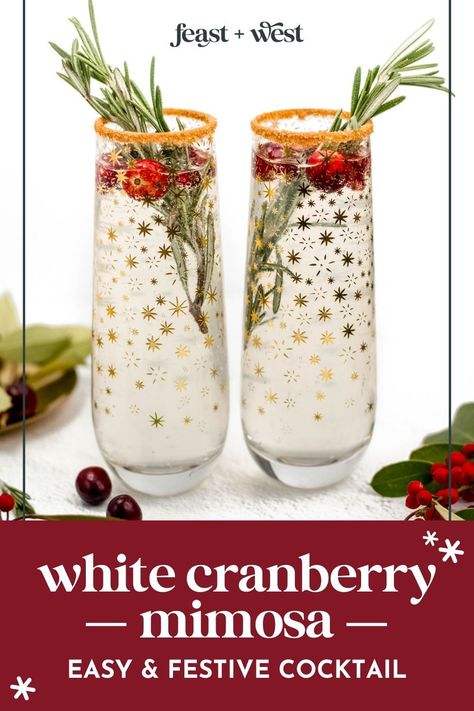 Christmas mimosas are a festive and bubbly drink that will be perfect for all of your holiday festivities. Sweet, tart and refreshing! Peppermint Mimosa, Yummy Holiday Drinks, Winter Mimosas, Christmas Brunch Cocktails Drinks, Winter Mimosa, Snowman Mimosa, Holiday Brunch Drinks, Mistletoe Mimosa, Christmas Brunch Drinks Alcoholic