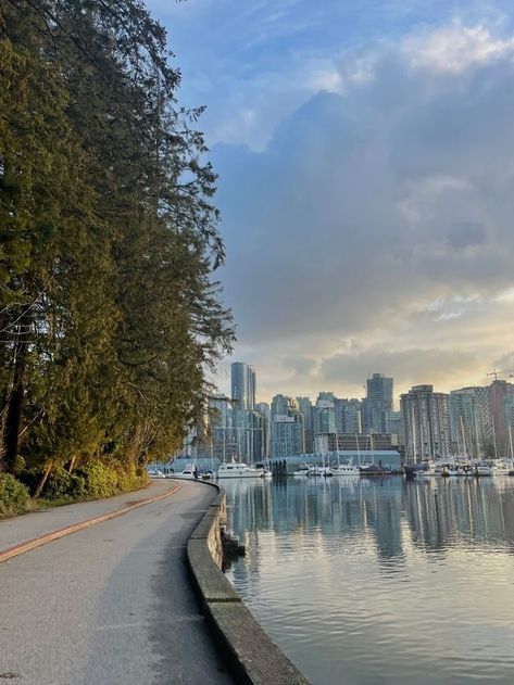 Vancouver Canada Mountains, Canada Place Vancouver, Vancouver Astethic, Living In Vancouver, Vancouver City Aesthetic, Vancouver Aesthetic Summer, Summer In Vancouver, Ubc Vancouver Aesthetic, Canada Aesthetic Summer