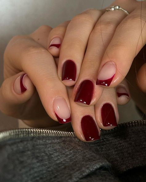 Burgundy Fall Nails 2024: Captivating Designs and 25 Ideas Burgundy Fall Nails, Wine Nails, Simple Fall Nails, Maroon Nails, Nagellack Trends, Work Nails, Seasonal Nails, Nails 2024, Classy Nails