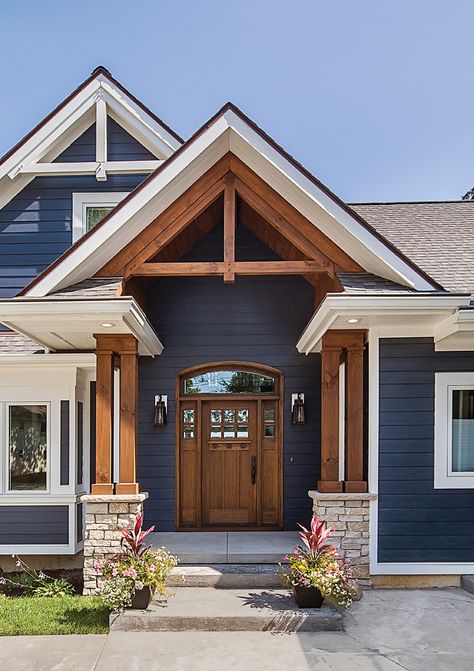 New Point of View - Michigan Blue Magazine Navy Blue House Exterior, Blue House White Trim, Blue Siding House, Navy House Exterior, Blue Exterior House Colors, Dark Blue House Exterior, Dark Blue Houses, Blue Magazine, Outside House Colors