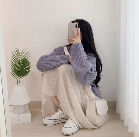 Soft Autumn Outfits Korean, Autumn Mute Fashion, Autumn Mute Outfit, Mute Autumn Outfits, Pastel Korean Fashion, Korean Outfits Aesthetic, Korean Autumn Outfit, Autumn Mute, Soft Pastel Aesthetic Outfits