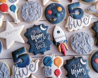 Space Themed Birthday Party Table Treats, Astronaut Baby Shower Dessert Table, Space Theme Treat Table, Planet Birthday, Moon Cookies, Astronaut Party, Boys First Birthday Party Ideas, Astronaut Birthday, Space Theme Party