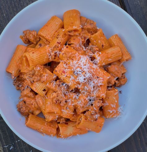 Spicy Alla Vodka Pasta, Rigatoni Vodka Pasta Recipes, Essen, Pasta Alla Vodka With Sausage, Ricotta Pasta Alla Vodka, Spicy Vodka Chicken Pasta, Creamy Spicy Sausage Pasta, Vodka Sauce Sausage Pasta, Vodka Sauce Pasta With Ground Turkey