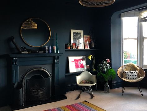 DECORATING IN THE DARK – 10 THINGS I'VE LEARNED FROM HAVING DARK WALLS - LADYLANDLADYLAND Dark And Moody Interiors, Interior Ikea, Mad About The House, Dark Blue Walls, Dark Living Rooms, Moody Interiors, Dark Walls, Dark Interiors, Blue Living Room