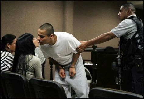 man kisses wife after being convicted - Imgur Deep Romance Aesthetic, Mafia Woman, Chicano Couple, Chicano Love, Men Kissing, The Love Club, Thug Life, Cute Relationship Goals, Couple Aesthetic