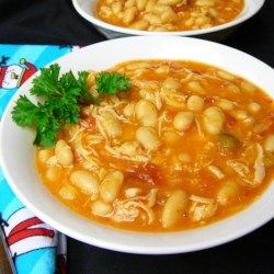 White Chili VI - Allrecipes.com Chicken Macaroni Salad, Can Chicken Recipes, Gourmet Chicken, Budget Friendly Dinner, White Chili, Northern Beans, Chicken Chili Recipe, Great Northern Beans, Cooking For Beginners