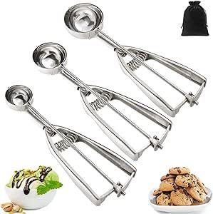 Save time making energy balls or muffins, or cookies with these scoops. I love mine. Meatballs Mashed Potatoes, Ice Cream Cookie Dough, Dessert House, Fruit Sorbet, Ice Cream Scooper, Melon Baller, Ice Cream Scoops, Baking Set, Cookie Scoop