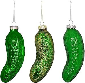 3 PACK - Blown Glass Pickle Ornaments bulk shatterproof. Pickle ornaments for Christmas tree Hand Blown Glass Christmas tree pickle ornament 4 inch small pickle ornament for the German tradition find the pickle game Removable top, fillable German pickle ornaments 3 Designs - glitter, dark metallic finish, and transparent green glass pickle ornament Pre-strung miniature pickle ornament Bubble wrapped - Ships in box Bucket Centerpiece, Traditional German Christmas, Christmas Tree Game, Christmas Pickle Ornament, German Christmas Decorations, Inflatable Party Decorations, Pickle Ornament, Clear Christmas Ornaments, Game Decor