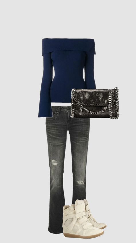 Stella Mccartney Bag Outfit, How To Style Low Rise Jeans, Style Low Rise Jeans, Cold Outfit, Blue Jean Outfits, Stockholm Style, Stella Mccartney Bag, Leather Jacket Outfits, Stockholm Fashion