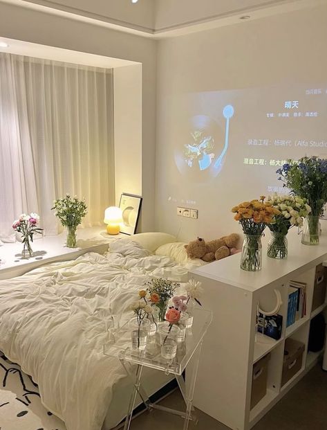 Korean Apartment Bedroom Aesthetic, Seoul Apartment Bedroom, Room Ideas Aesthetic Korean Style, Korean Dorm Aesthetic, Aesthetic Rooms Korean, Korean Rooms Aesthetics, Korean Room Minimalist, Room Ideas Aesthetic Minimalist Korean, Dorm Aesthetic Korean