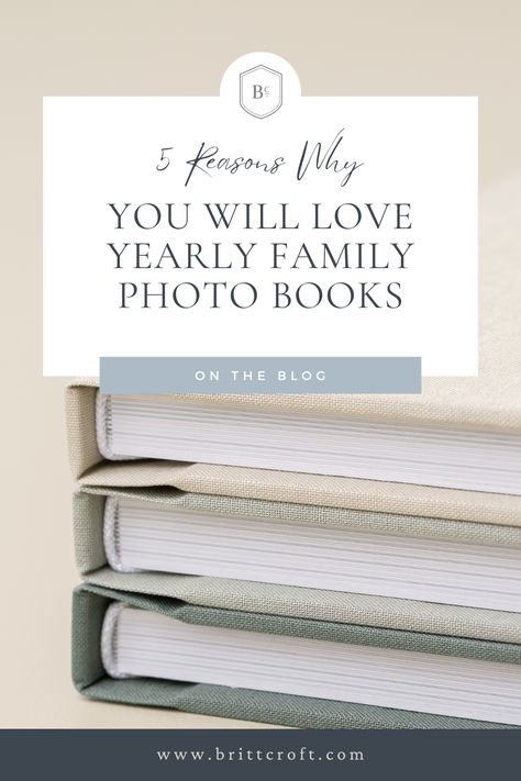 Five reasons why you will love yearly family photo books. Family yearbook design service by professional photographer Britt Croft. Yearly Family Photo Book, Photo Books Websites, Yearly Photo Books, Family Book Ideas, Family Yearbook Ideas, Family Photobook, Photo Book Ideas, Photo Yearbook, Photo Book Inspiration