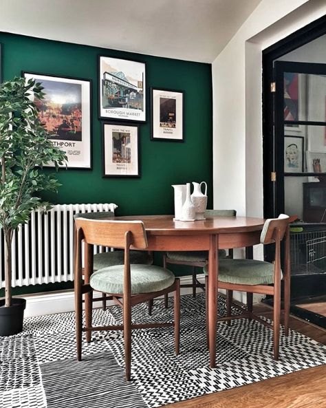 Robyn Donaldson, Almost Everything Off Ebay Green Walls Living Room, Dark Green Living Room, Green Accent Walls, Green Dining Room, Green Walls, Living Room Green, Green Interiors, Dining Room Inspiration, Decor Minimalist