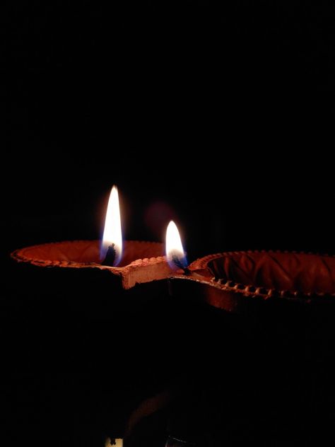 Deepam Lamps Lights, Deepam Images, Diya Pic, Diya Photos, Diwali Story, Lit Captions, Cards Reading, Diwali Poster, Famous Indian Actors