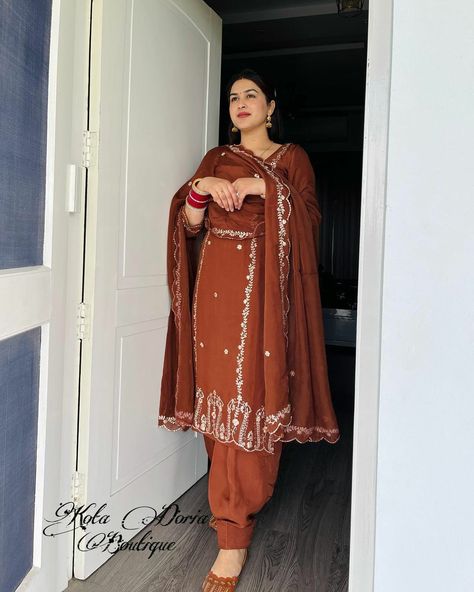 Brown suit / traditional punjabi suit Rust Color Punjabi Suits Women, Rust Color Punjabi Suit, Rust Colour Suit Punjabi, Brown Punjabi Suit, Punjabi Suit Colour, Brown Salwar Suit, Brown Suit Women's, Punjabi Suit For Wedding, Panjabi Suit Salwar