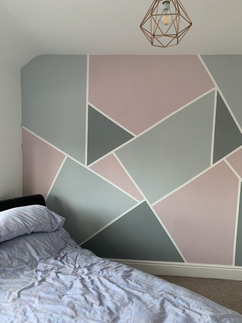 Modern Wall Painting Ideas For Bedroom, Room Wall Ideas Paint, Teen Room Paint Ideas, Girls Bedroom Paint Ideas, Wall Painting Ideas Bedroom, Room Painting Bedroom, Bedroom Paint Design, Bedroom Decor Pictures, Girls Bedroom Paint