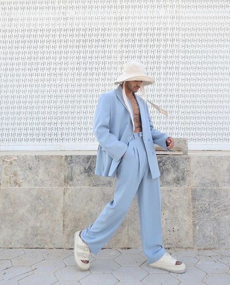 Men Pastel Suit, Pastel Blue Outfit, Pastel Blazer, Grad Outfits, Color Outfits, Mens Summer Outfits, High Fashion Photography, Stylish Blazer, Bleu Pastel