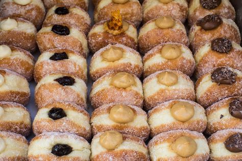 It's Doughnut Week! Celebrate with this recipe from Bread Ahead and try your hand at their famous doughnuts... Caramel Chocolate Chip Cookies, Desserts With Biscuits, Dough Ingredients, Homemade Donuts, Doughnut Recipe, Donut Recipes, For A Reason, Diy Food Recipes, Tray Bakes