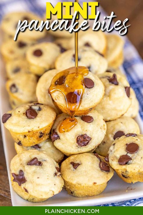 Mini Pancake Bites - bite-size pancakes loaded with maple syrup and chocolate chips. These have been on repeat at our house. Flour, baking powder, baking soda, salt, sugar, buttermilk, eggs, maple syrup, melted butter, and chocolate chips. Can make in advance and refrigerate or freeze muffins for an on-the-go breakfast during the week. Whip up a batch ASAP! Mini Pancake Bites, Buttermilk Eggs, Easy Vacation Meals, Plain Chicken Recipes, Budget Breakfast, Plain Chicken Recipe, Vacation Breakfast, Freeze Muffins, Cottage Recipes