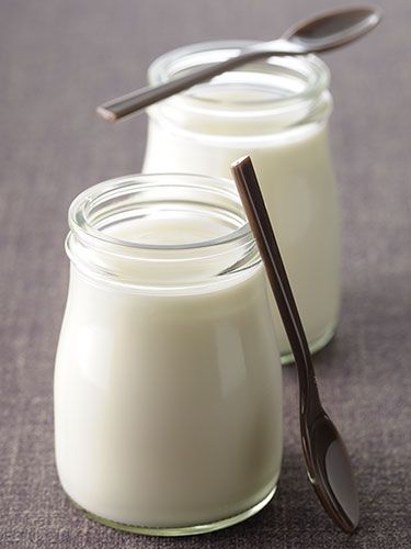 10 Foods That Bust Belly Fat Yogurt Photography, Foods High In Probiotics, Digestive Health Recipes, Health Notes, Fat Burning Cream, Probiotic Skin Care, Belly Fat Foods, Dessert Thermomix, Sweet Sweat