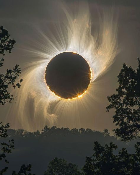 Hossein Javadi on LinkedIn: #خورشید_گرفتگی | 31 comments National Geographic Photography, Solar Flare, Total Solar Eclipse, Moon Lovers, Ethereal Art, Solar Eclipse, Space Exploration, Magical Places, Out Of This World