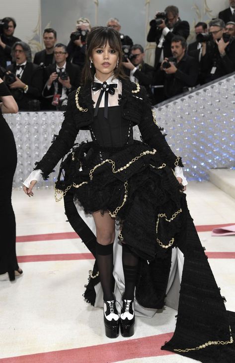 Jenna Ortega Met Gala 2023, Jenna Ortega Met Gala, Dresses Design Ideas, Meet Gala, Best Met Gala Looks, High Low Dresses, Met Gala Outfits, Gala Gowns, Silly Clothes