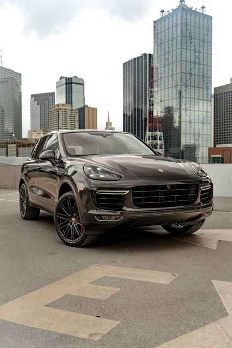 Porsche Suv Cayenne Turbo, Porshe Suv Porsche Cayenne, Porche Cayenne 2023, Porsche Cayenne Aesthetic, Black Porsche Cayenne, Porsche Cayenne 2023, Porsche Cayenne Black, Porsche Cayenne 2017, Porche Car