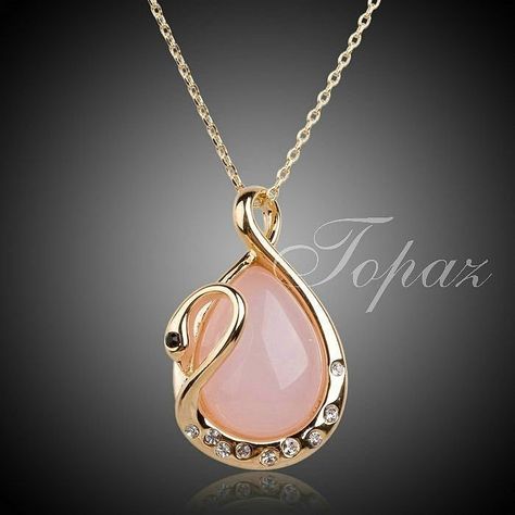 Pendent Designs, Fancy Jewelry Necklace, Pretty Jewelry Necklaces, Jewelry Opal, Gold Fashion Necklace, Classy Jewelry, Gold Earrings Designs, Jewelry Design Necklace, Fancy Jewelry