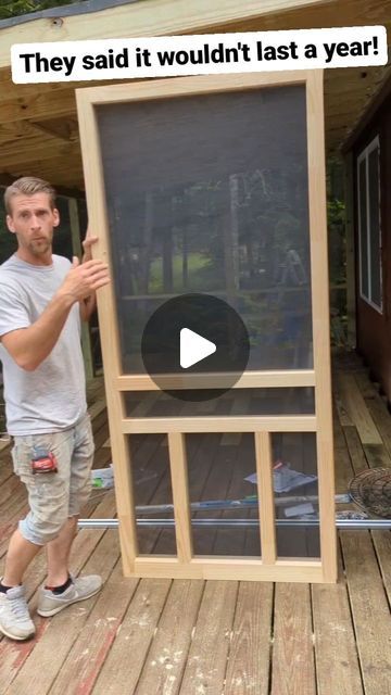 Sliding Screen Door Ideas Diy, Adding A Screened In Porch To House, Diy Metal Building, Sliding Front Door, Diy Screen Door, Sliding Screen Doors, Diy Screen, Diy Handyman, Home Building Tips