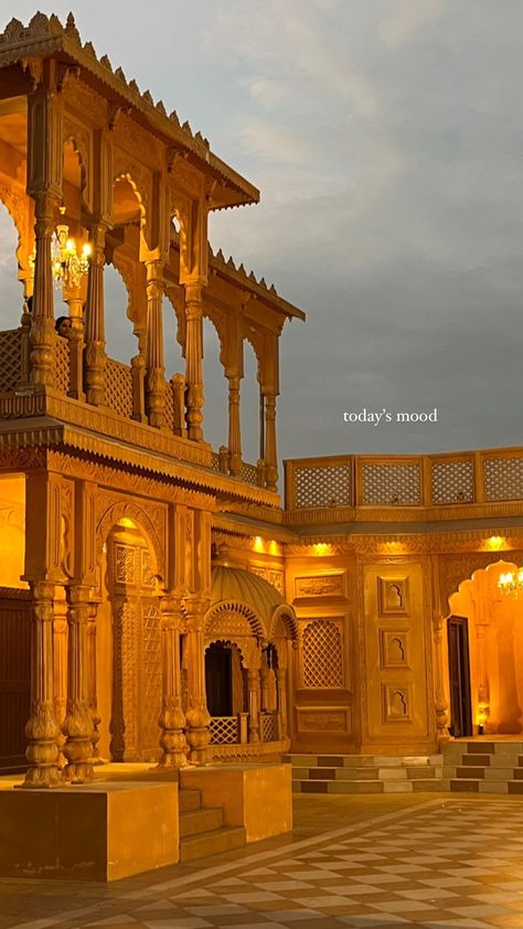 Jaisalmer Aesthetic, Rajasthani Aesthetic, Desi Architecture, Udaipur Aesthetic, Rajasthan Aesthetic, Indian Aesthetic Wallpaper, Jaipur Wedding, Jaipur Travel, Travel Instagram Ideas