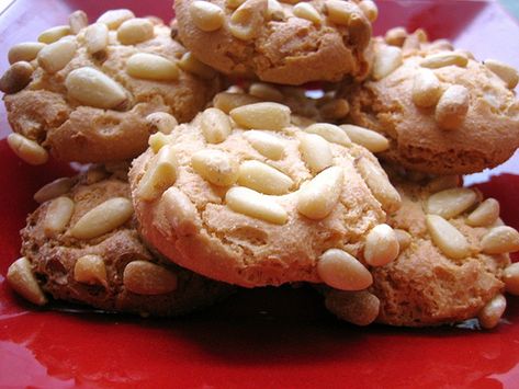 recipe image Pinole Cookies, Cake Websites, Pignoli Cookies, Italian Cookie, Recipe Photo, Italian Cookie Recipes, Recipe Italian, Italian Pastries, Cookie Table