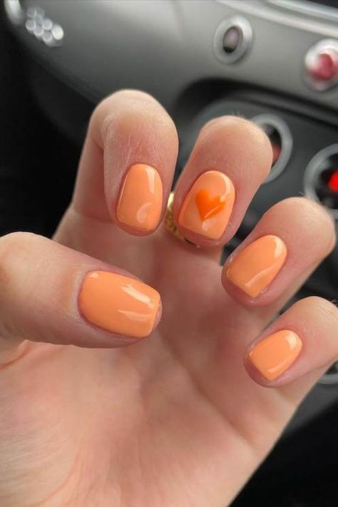 Orange Acrylic Nails, Orange Nail Designs, Orange Nail Polish, Orange Nail, Short Gel Nails, Racun Shopee, Vacation Nails, Short Acrylic Nails Designs, Pastel Nails