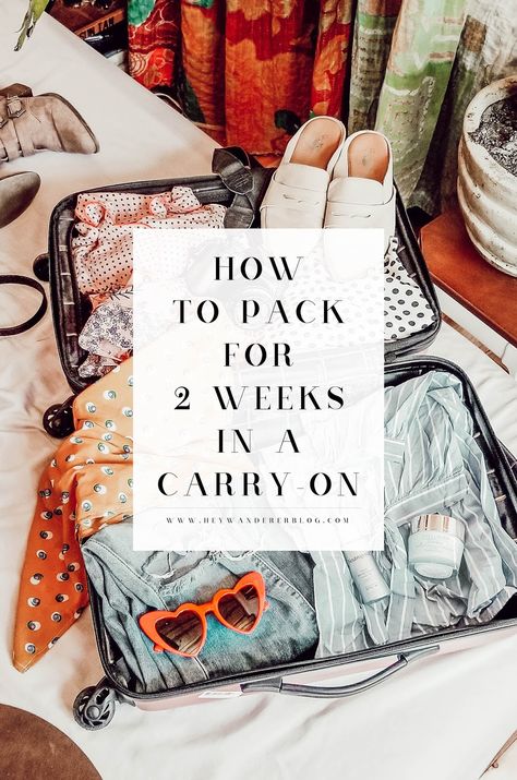 Pack For 2 Weeks, Suitcase Packing Tips, Travel Luggage Organization, Carry On Packing Tips, Packing For Europe, Carry On Packing, Packing Luggage, Packing Guide, Travel Capsule