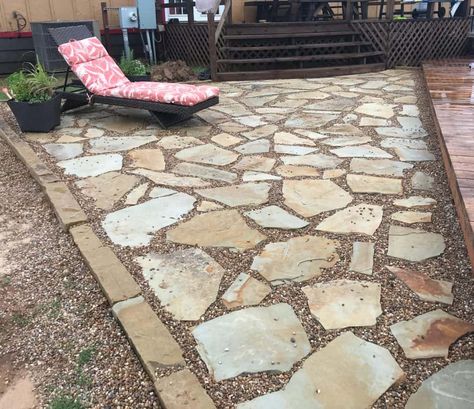 Patio With Flagstone Pavers, Slate Gravel Patio, Loose Stone Patio Ideas, Flagstone And Pebble Patio, Backyard Stone Patio Ideas Diy, Flagstone Gravel Patio, Stone And Rock Patio, Natural Stone Paver Patio, How To Lay Flagstone Patio