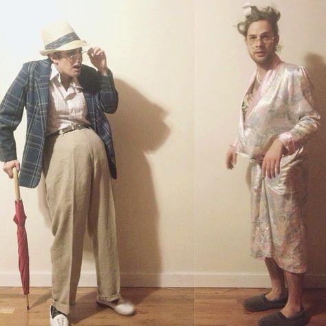 Old People Costume, Easy Couples Costumes, Funny Couple Costumes, Costumes For Couples, Funny Couple Halloween Costumes, Halloween Parejas, Couple Costumes, Funny Couple, Old Couples