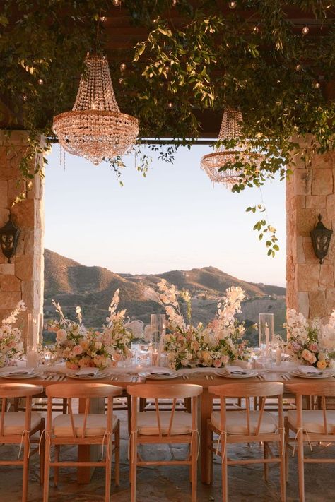 Malibu Wedding Venues, Malibu Rocky Oaks Wedding, Malibu Rocky Oaks, Mediterranean Wedding, Honeymoon Photos, Dream Wedding Decorations, Malibu Wedding, Dream Wedding Venues, European Wedding