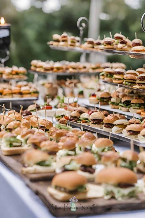 15 Cheap Wedding Food Ideas for a Crowd - Little House Living Casual Wedding Food, Cheap Wedding Food Ideas, Food Ideas For A Crowd, Cheap Wedding Food, Wedding Reception Appetizers, Slider Station, Asian Food Appetizers, Autumn Wedding Food, Wedding Food Ideas