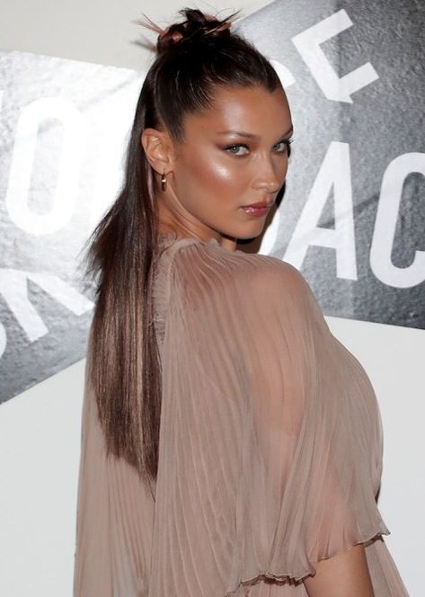 Celeb Half Up Half Down Hair, Slicked Back Hairstyles Half Up Half Down, Half Up Half Down Clean Look, Half Hair Up Half Down, Sleek Half Up Half Down Hair Straight, Sleek Back Half Up Half Down, Slik Hairstyles Half Up, Long Half Up Hairstyles, Half Down Hairstyles