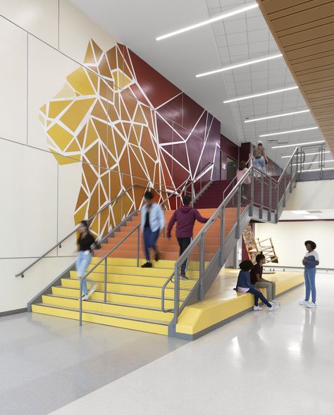 West Charlotte Replacement High School - LS3P Modern High School Interior, International School Design, School Gym Design, High School Corridor, High School Interior Design, Architecture Classroom, High School Classroom Design, High School Classroom Decorating Ideas, High School Interior