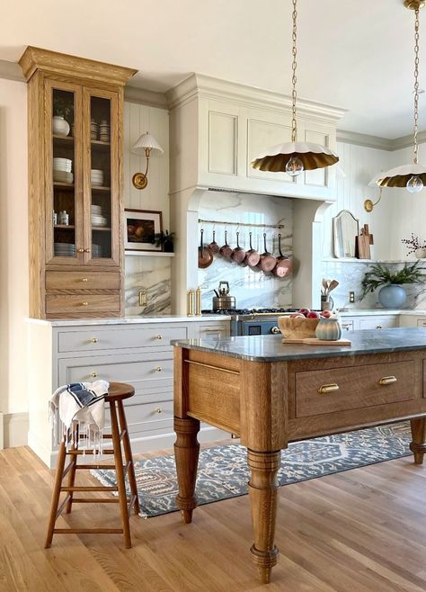 This 115-Year-Old Home Tour Mixes Modern and Traditional Kismet House, Devol Kitchens, Spring Awakening, Cozy Kitchen, Kitchen Redo, Cottage Kitchen, House Kitchen, Wood Kitchen, Beautiful Kitchens