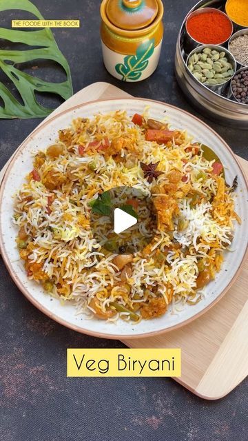 Vegetable Biryani Recipe Video, Veg Pulao Recipe Video, Veg Biryani Recipes, Veg Rice Recipes Indian, Biryani Recipe Vegetarian, Biryani Vegetarian, Biryani Recipe Video, Biryani Vegetable, Veg Biryani Recipe