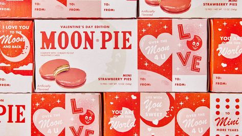 Mini Strawberry Pies, Strawberry Pies, Moon Pie, Funny Candy, Moon Pies, Strawberry Moon, Strawberry Moons, Valentine Day Boxes, Mini Moon