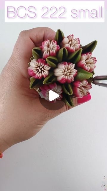 Kirsty on Instagram: "I have uploaded this reel before but instagram removed it due to the music used. So let’s try again! This is large Russian nozzle no 5 and BCS 222s  both available to purchase on our website. I piped the first leaf the wrong way around 🤣. Anyway enjoy this cupcake piping demonstration ♥️ #buttercreamdream #cakemasters #cupcakeartist #cupcakeinspo  #caketutorial #pipingtips #ediblebouquet #edibleroses #floristandflowers #caketutorials #cupcakeinspo #cupcakeartist #cupcakeart #cupcakelove #customcupcakes #americanbuttercream #flowercupcakes #bakingreels #reelife #cupcakereels #cakedecoratingreel #cakereel #cakereels #buttercreampetals #buttercreamflower #cakeflower #flowercakes #handmadeflowers #pipingreels #buttercreamdecorating #pipingnozzles #bouquetofcupcakes" Elegant Birthday Cupcakes, Floral Piping Tips, Flower Piping Nozzle, Rosette Piping Tip, Floral Cupcakes Buttercream Tutorial, Buttercream Consistency For Flowers, Russian Nozzles, How To Pipe Roses, Buttercream Flowers Tutorial