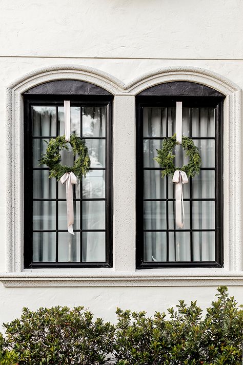 Heights House Christmas Exterior Christmas Exterior, Heights House, Window Wreath, Front Porch Christmas Decor Ideas, Christmas Tours, Porch Christmas Decor Ideas, Christmas Decor Inspiration, Porch Christmas Decor, Front Porch Christmas