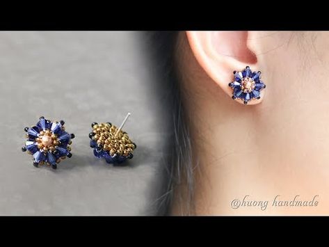 Moonlight beaded stud earrings. Simple and easy to make beaded jewelry - YouTube Beaded Stud Earrings, Anting Manik, Beaded Earrings Tutorials, Beaded Bracelets Tutorial, Simple Stud Earrings, Beaded Jewels, Beaded Jewelry Tutorials, Beaded Earrings Patterns, Bead Work Jewelry