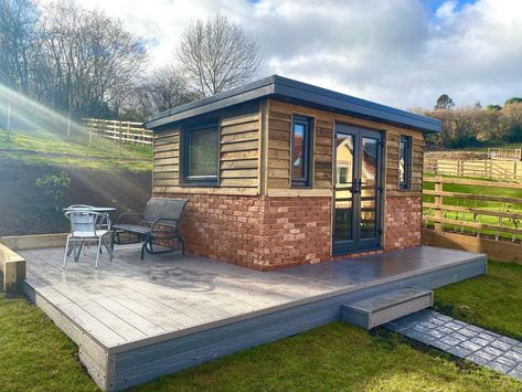 Garden home office in the heart of Monmouthshire. Brick Garden Office, Brick Garden Room, Country Home Office, Garden Office Shed, Cedar Shed, Brick Slips, Tranquil Home, Garden Room Ideas, Art Shed