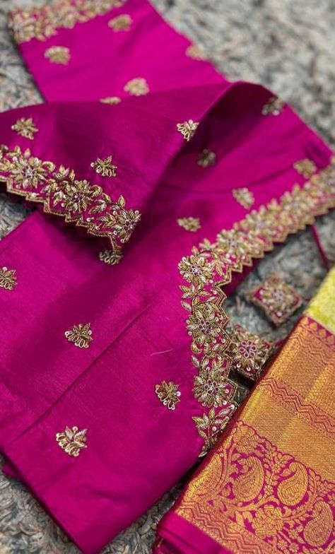 Mirror Work Blouse Design For Pattu Sarees, Ghagra Design, Handwork Designs, Exclusive Blouse Designs, Combo Outfits, Exclusive Saree Blouse Designs, Maggam Designs, Pink Blouse Designs, Long Blouse Designs