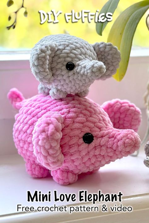 Big Amigurumi, Diy Fluffies, Crocheted Elephant, Elephant Amigurumi, Crochet Elephant Pattern, Mini Amigurumi, Easy Crochet Animals, Crochet Patterns Free Beginner, Quick Crochet Patterns