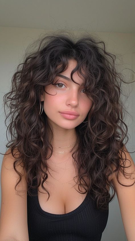 Layered Hairstyles For Curly Hair, Curly Bangs Shoulder Length, Styling Bangs With Curly Hair, Mixed Texture Hair, Side Fringe Curly Hair, Permed Hairstyles Asian, Wavy Hairstyles Round Face, Natural Curly Long Hair, 2c Curly Hair Haircuts Bangs