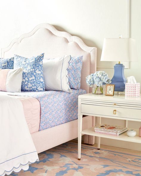 Caitlin Wilson Bedroom, Office Upgrade, Caitlin Wilson, Dollhouse Ideas, Bedding Pillows, Shabby Chic Bedrooms, Year 3, Creative Home Decor, Kids Bedroom Decor